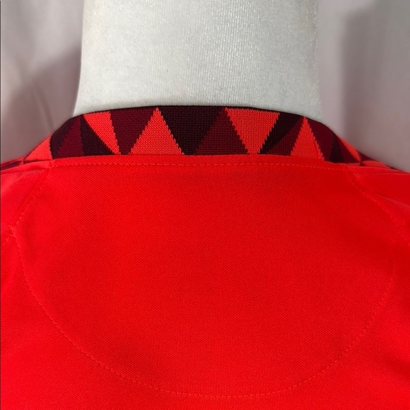 Nike England Women's Red Women’s Jersey Size Small - Picture 10 of 11